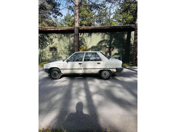 Sahibinden Renault R 9 1.4 Broadway 1990 Model