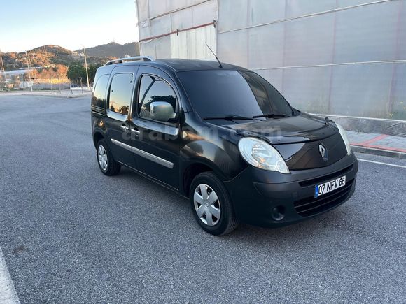Sahibinden Renault Kangoo Multix 1.5 dCi Authentique 2009 Model Antalya