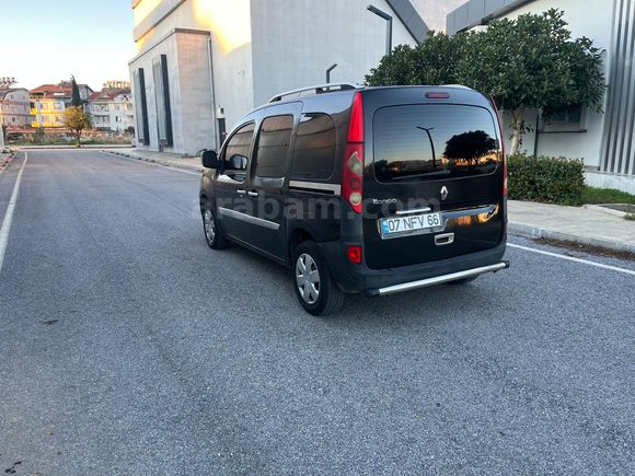 Sahibinden Renault Kangoo Multix 1.5 dCi Authentique 2009 Model Antalya