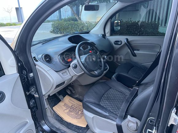 Sahibinden Renault Kangoo Multix 1.5 dCi Authentique 2009 Model Antalya
