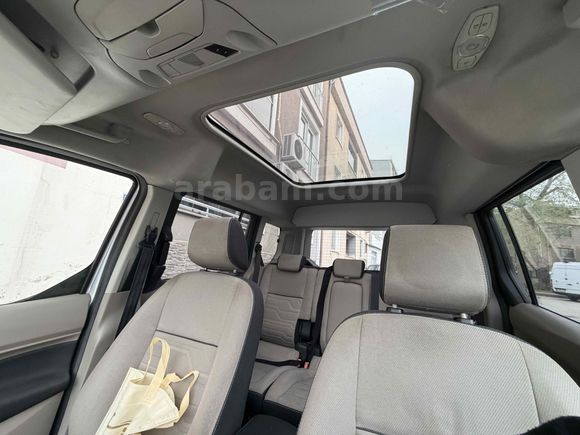 !!!!Acil ihtiyaçtan fiyat düştü ilk gelen alır Sahibinden Ford Tourneo Connect 1.6 TDCI Titanium 2015 Model 