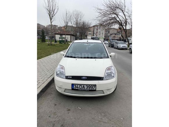 Sahibinden Ford Fiesta 1.4 TDCi Comfort 2006 Model 
