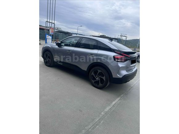 Sahibinden Citroen C4 1.2 PureTech Shine Bold 2023 Model  25.500 km Gri