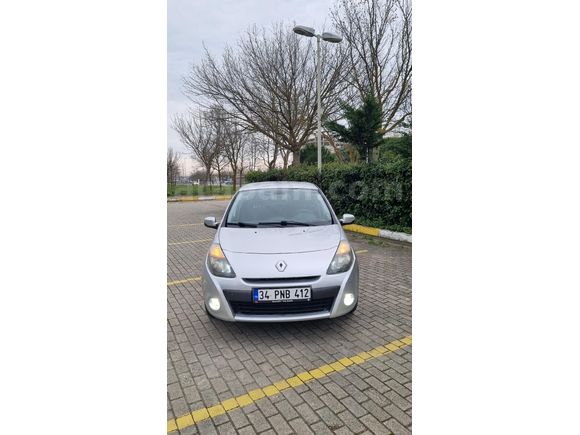 Orijinal 117.100 Km de Bakımlı Renault Clio 1.4 Dynamique 2009 Model