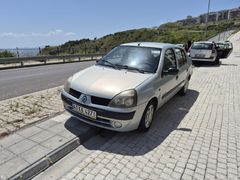 BAYANDAN SATILIK Renault Clio 1.4 Expression 2002 Model