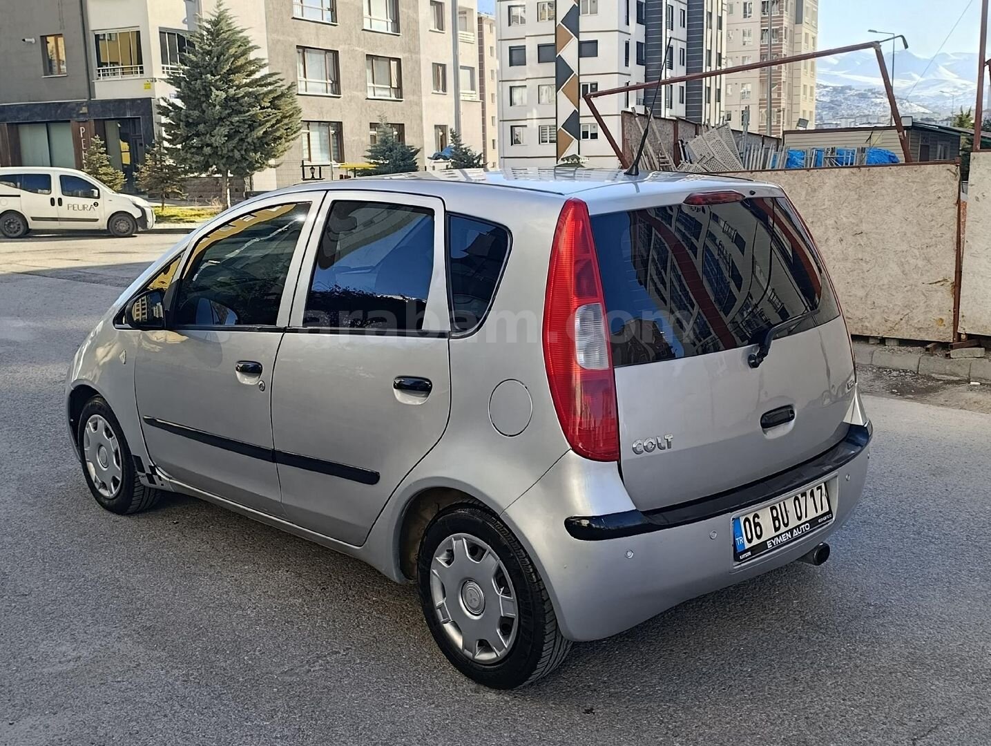 227 bin km 8 bin kayıt var değişen yok belalti boyalı 5