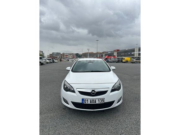 Sahibinden Opel Astra 1.6 Sport 2011 Model Düşük Km