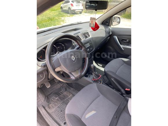 Sahibinden Renault Symbol 1.2 Joy 2015 Model