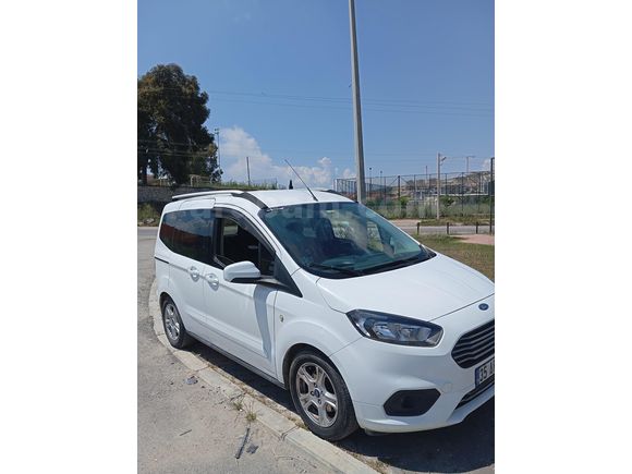 Sahibinden Ford Tourneo Courier 1.5 TDCi Delux 2019 Model  135 km Beyaz