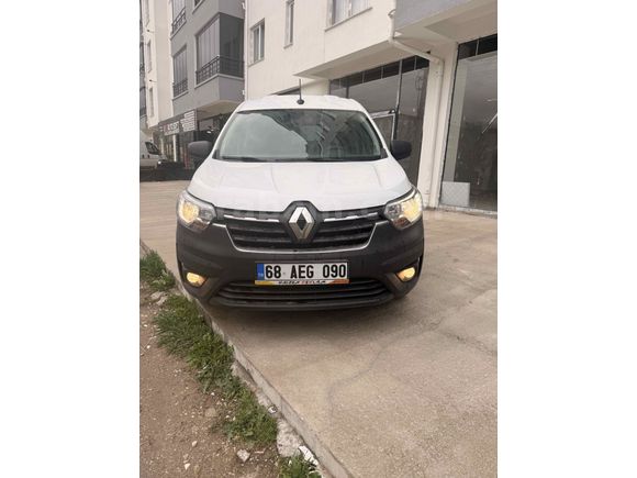 2023 Renault Express Van Joy 1.5 dCi – 51.000 KM – Hatasız Ayarında Temiz