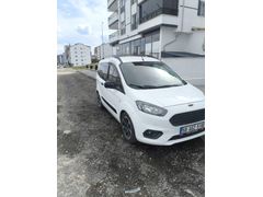 Sahibinden Ford Tourneo Courier 1.5 TDCi Titanium Plus 2022 Model