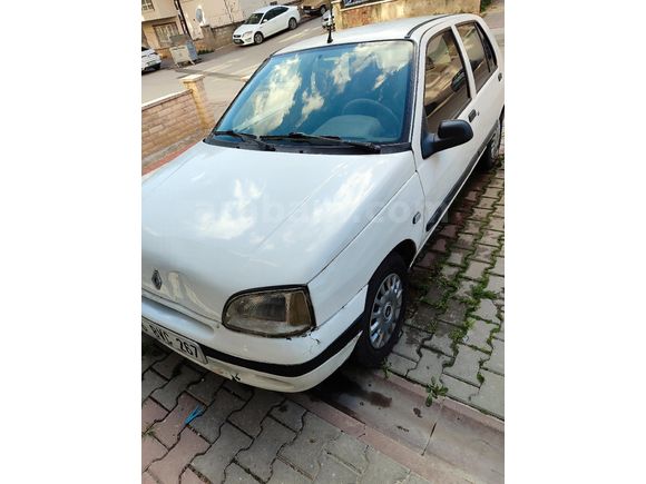 Sahibinden Renault Clio 1.4 RN 1998 Model