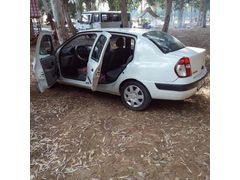 Sahibinden Renault Clio 1.4 Authentique 2004 Model