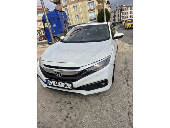 Sahibinden Honda Civic 1.6i VTEC Elegance 2019 Model Makyajlı Kasa