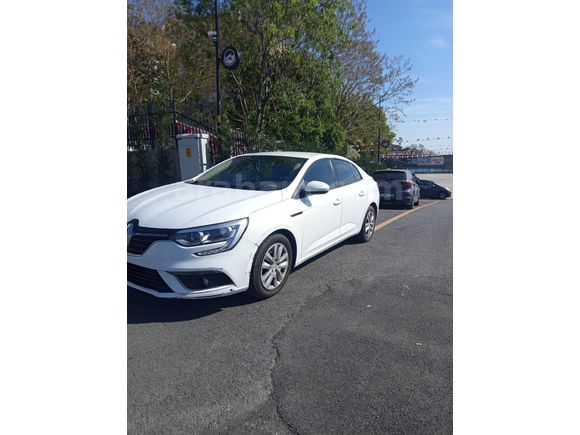 SON FİYAT Alıcısına Sahibinden 2016 model Renault Megane 1.5 dCi 115 beygir manuel Joy 172 bin emsalsiz