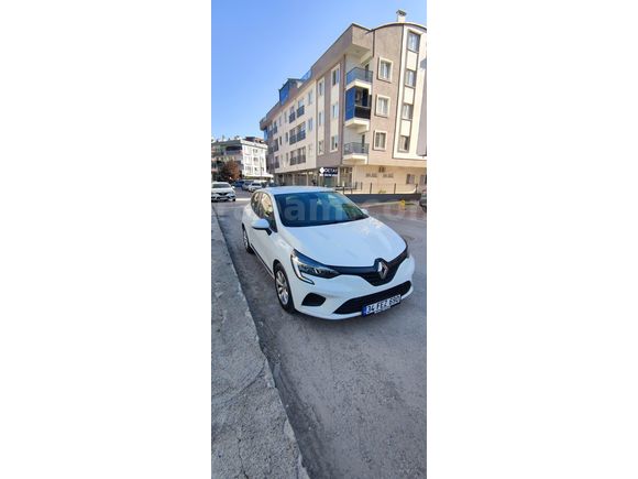 Sahibinden Renault Clio 1.0 SCe Joy 2022 Model