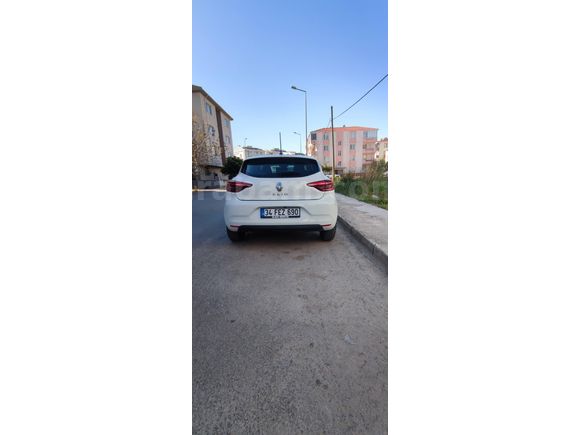 Sahibinden Renault Clio 1.0 SCe Joy 2022 Model