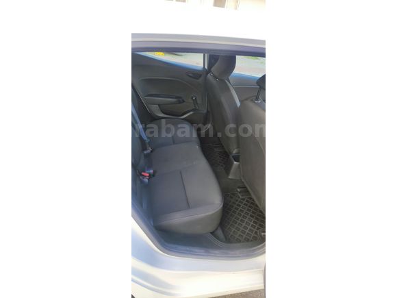 Sahibinden Renault Clio 1.0 SCe Joy 2022 Model