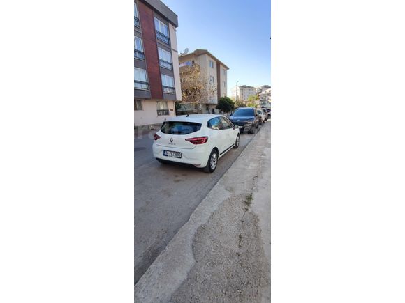 Sahibinden Renault Clio 1.0 SCe Joy 2022 Model