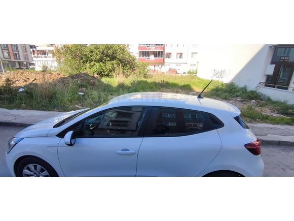Sahibinden Renault Clio 1.0 SCe Joy 2022 Model