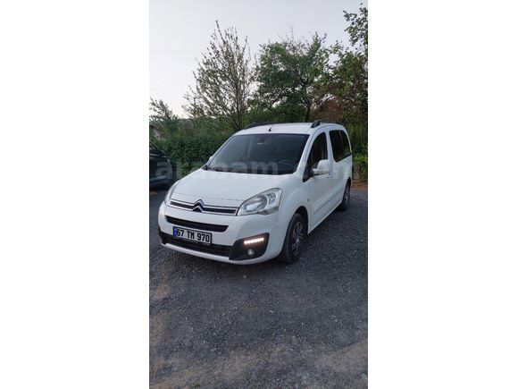 2017 Citroen Berlingo 1.6 HDi SX – Temiz, Bakımlı, Masrafsız Aile Aracı
