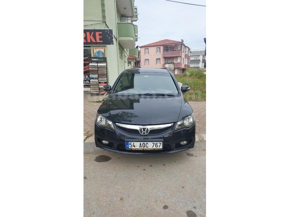 Sahibinden Honda Civic 1.6i VTEC Premium 2010 Model