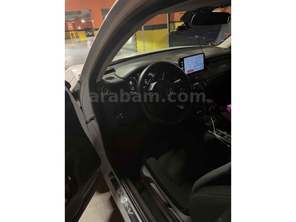Sahibinden Honda HR-V 1.5 e-HEV Advance 2025 Model 
