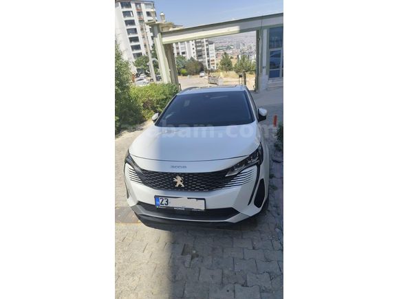 Sahibinden Peugeot 3008 1.6 PureTech Allure 2021 Ocak çıkışlı  41.500 km Beyaz