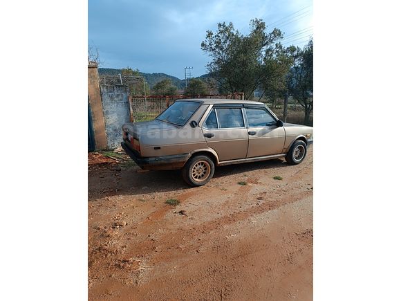 Acil satılık eski kasa doğan 1.6