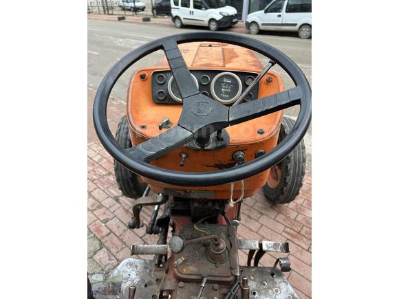 Fiat 480 1973 Model Hidrolik Direksiyonlu Orijinal Bir Traktör