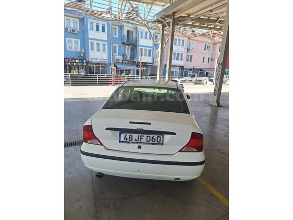 Sahibinden Ford Focus 1.6 Comfort 2005 Model