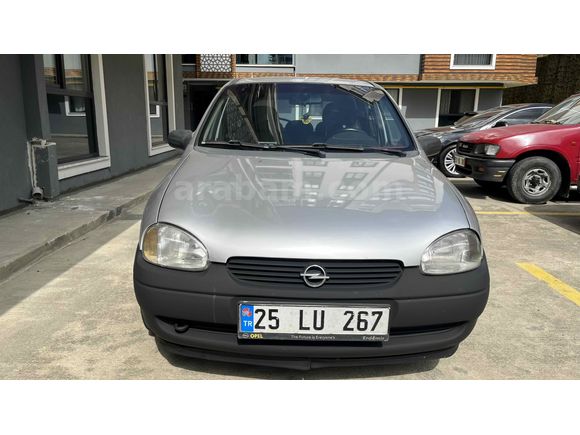 HATASIZ-DEĞİŞENSİZ-TRAMERSİZ TEMİZ- Opel Corsa 1.2 Swing 2001 Model 