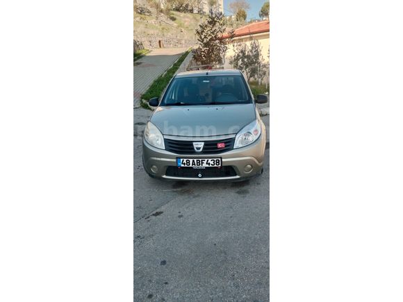 Sahibinden Dacia Sandero 1.4 Ambiance 2010 Model
