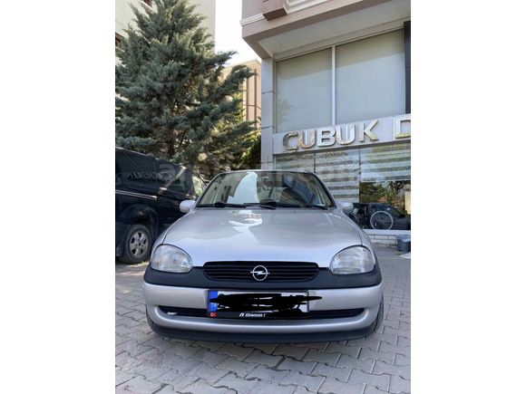 Sahibinden Opel Corsa 1.4 100.Yıl 2000 Model 