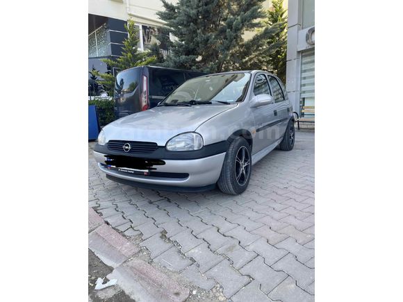 Sahibinden Opel Corsa 1.4 100.Yıl 2000 Model 