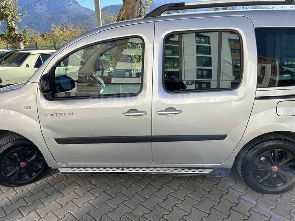 Sahibinden Renault Kangoo Multix 1.5 dCi Extreme 2017 Model 