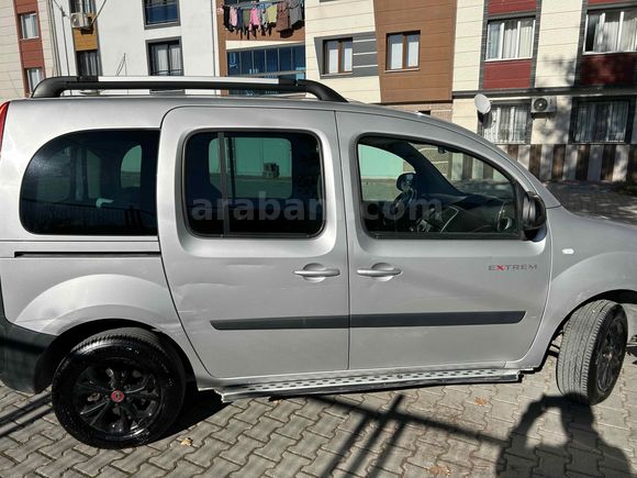 Sahibinden Renault Kangoo Multix 1.5 dCi Extreme 2017 Model 