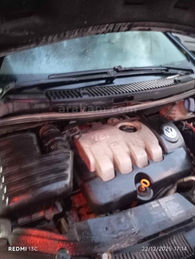 Sahibinden Volkswagen Sharan 1.9 TDI Comfortline 2003 Model Malatya 450.000 km Füme 3