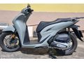 2300 kmde Honda SH 125 cc