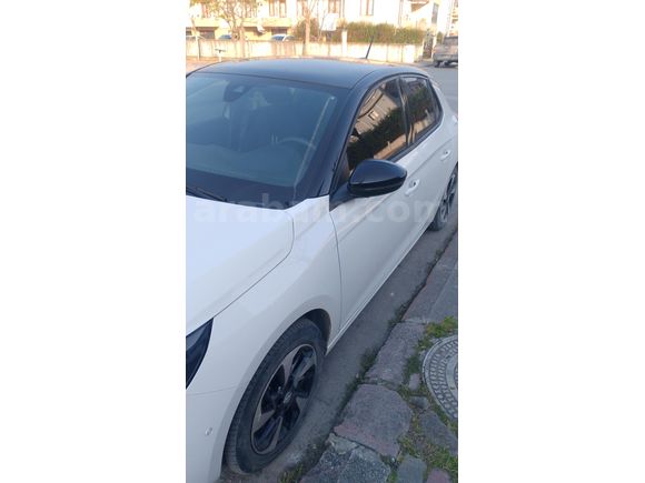 Sahibinden hatasiz Opel Corsa-e GS 2023 Model