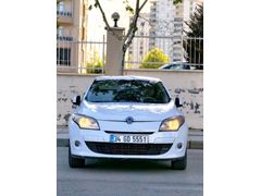 Sahibinden Renault Megane 1.5 dCi Privilege 2010 Model  240.000 km Beyaz