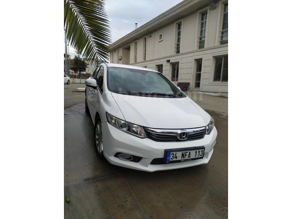 Sahibinden Honda Civic 1.6i VTEC Eco Premium 2012 Model