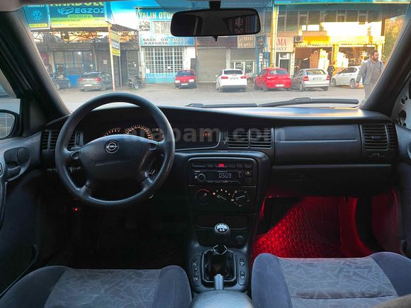 Sahibinden Opel Vectra 2.0 GLS 1999 Model 