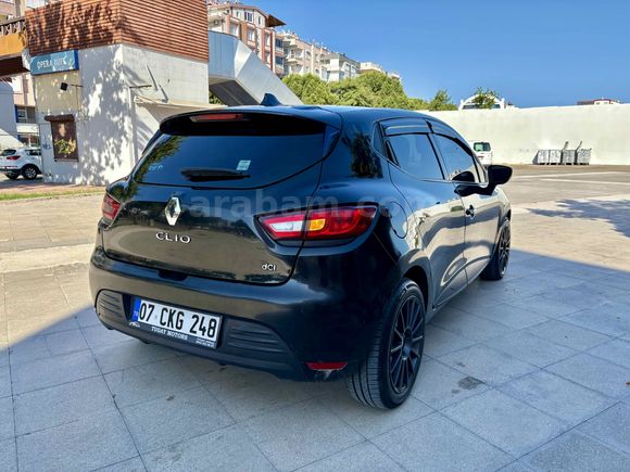 150.000 Km CLİO EXPER RAPORLU 