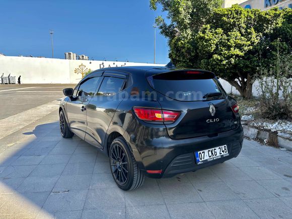 150.000 Km CLİO EXPER RAPORLU 