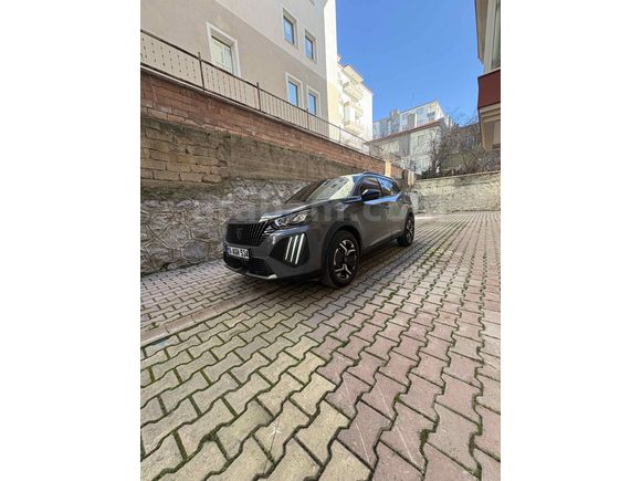 Sahibinden Peugeot 2008 1.2 PureTech Allure 2025 Model 
