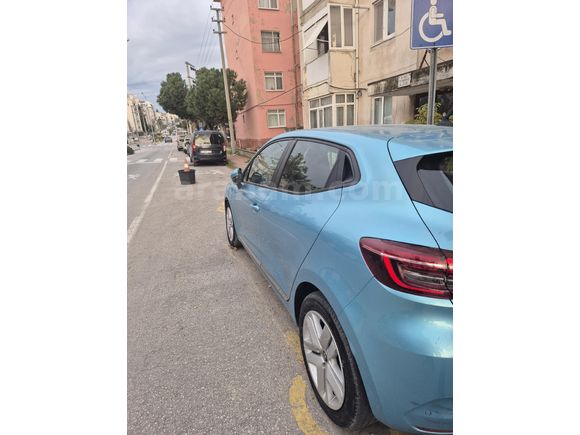 Sahibinden Renault Clio 1.0 TCe Touch 2020 Model  11.000 km Mavi