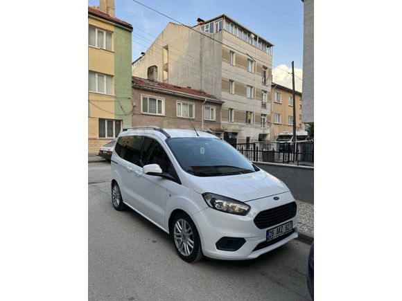 OTOMOBİL RUHSATLI Sahibinden Ford Tourneo Courier 1.5 TDCi Journey Trend 2020 Model 