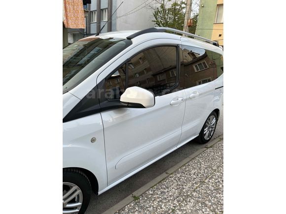 OTOMOBİL RUHSATLI Sahibinden Ford Tourneo Courier 1.5 TDCi Journey Trend 2020 Model 