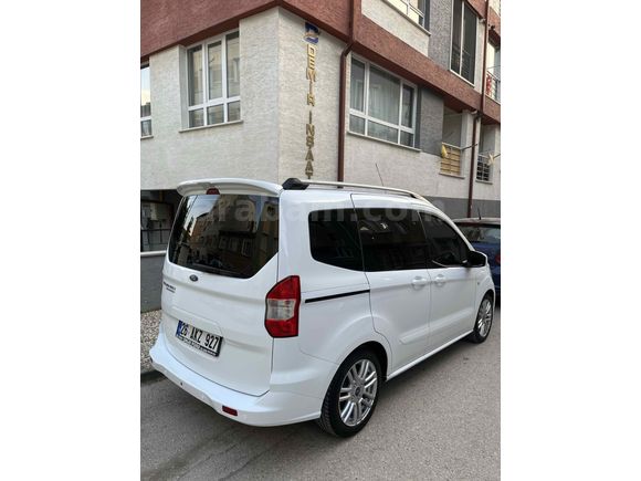 OTOMOBİL RUHSATLI Sahibinden Ford Tourneo Courier 1.5 TDCi Journey Trend 2020 Model 